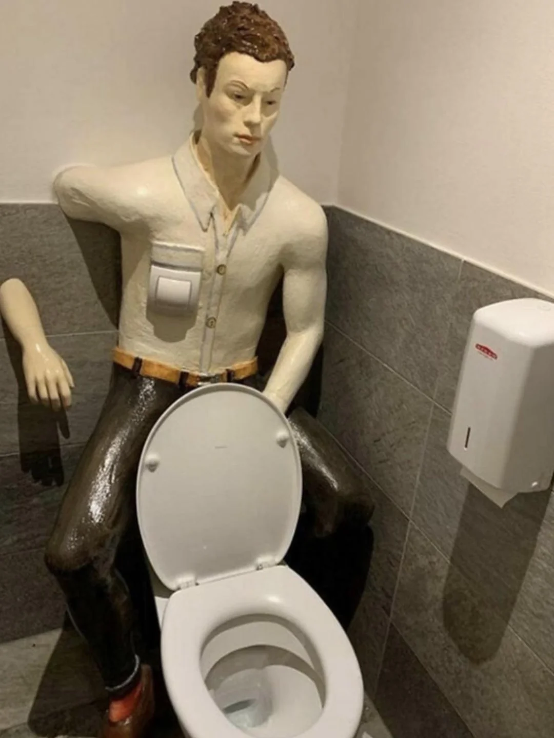 b1f1815328a44f3fa6c29ed67cfdf389.png